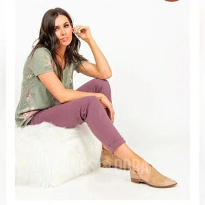 Agnes & Dora NWT Size XS Weekday Pants Lavender